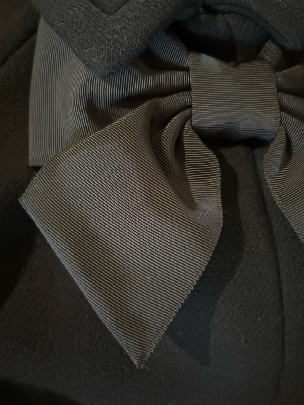 Kate Spade Black Wool Cape with Bow Accent - Picture 14 of 14